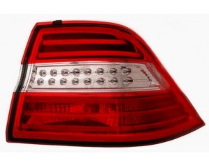 feu arrière extérieur droit LED (passager) Mercedes ML W166 2011-2015
