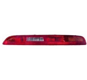 feu arriere inférieur droit (dans le pare chocs) AUDI Q3 2011-2014 - GO1065096