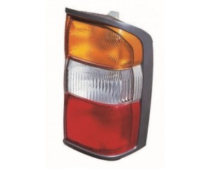 feu arriere droit Nissan PATROL GR Y61 1997-08/2002