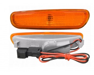 Feu de position pare-chocs avant gauche (conducteur) VOLVO S40 + V40 1996-2000