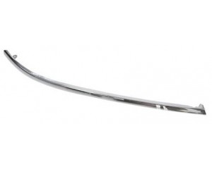 baguette chromée sous phare avant droit (passager) Audi A6 C5 2001-2004