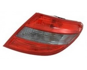 Feu arrière droit AVANTGARDE Mercedes Classe C W204 2007-2011
